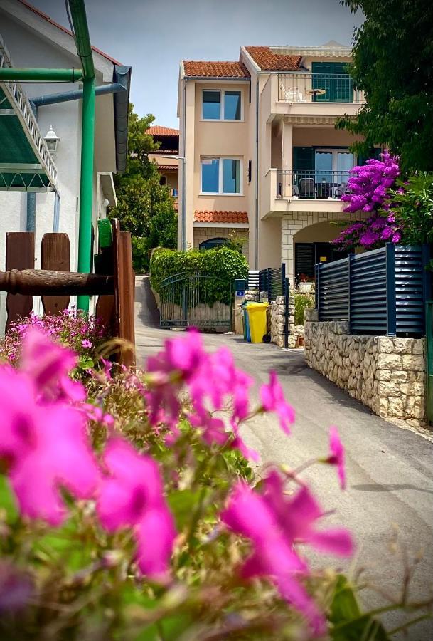 Apartament Jolic